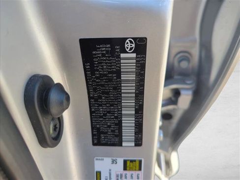 Certified 2025 Toyota Corolla LE image 25