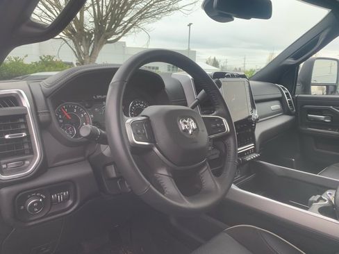 Used 2024 RAM 2500 Laramie w/ Sport Appearance Package image 16