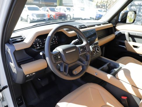New 2026 Land Rover Defender 110 S AWD/4WD image 20