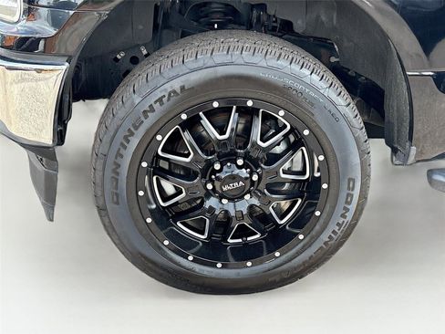 Used 2018 Ford F150 XLT w/ Equipment Group 302A Luxury RWD image 30