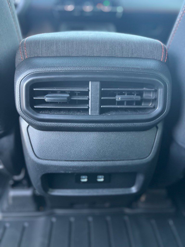 Used 2026 Honda Pilot Sport image 24