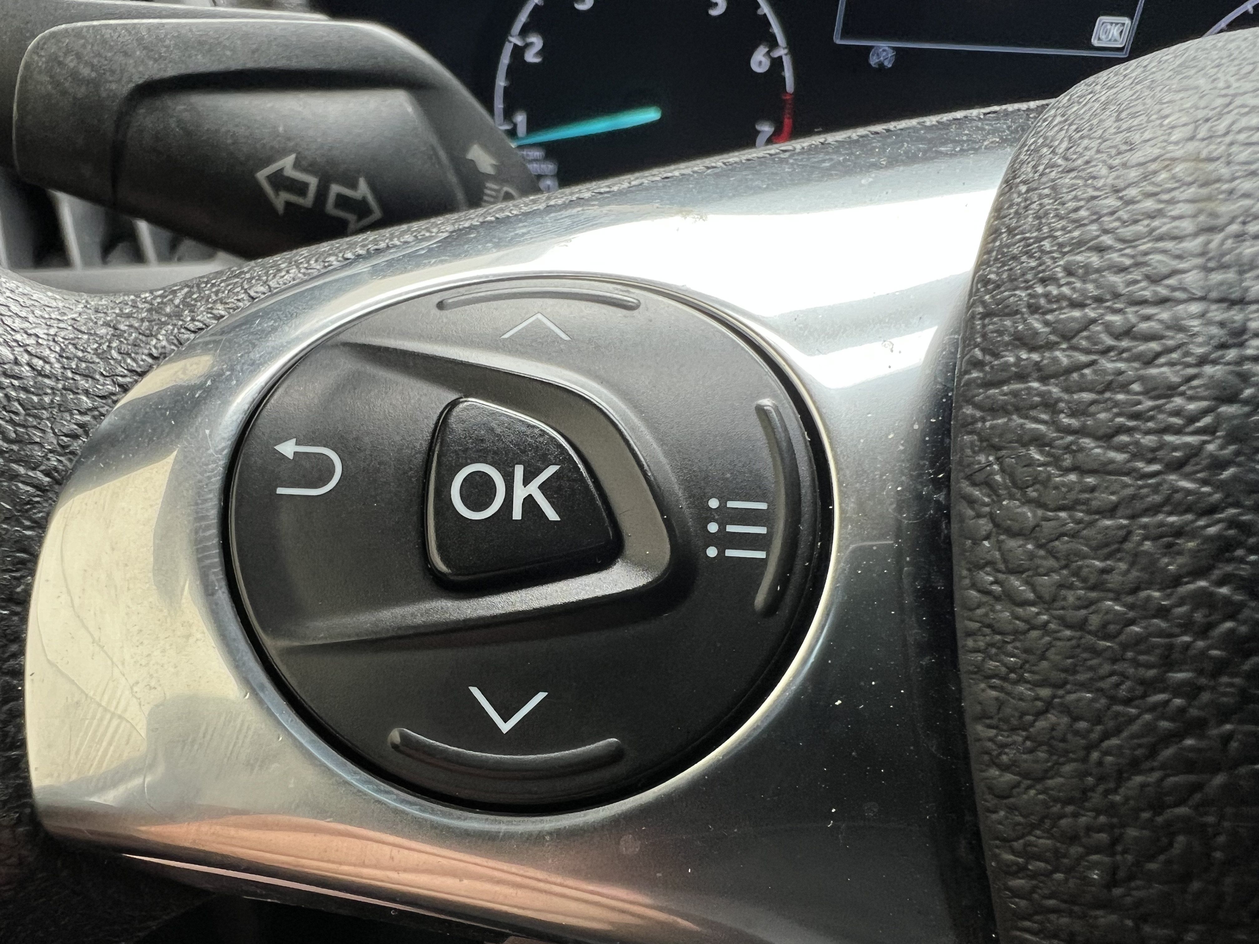 Used 2020 Ford Transit Connect XL FWD image 36