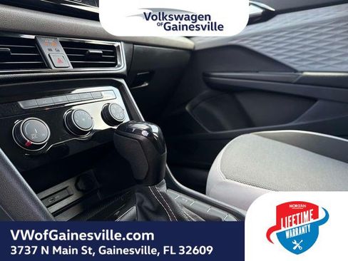 Certified 2023 Volkswagen Taos S FWD image 22
