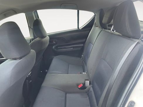 Used 2016 Toyota Prius C Two image 14