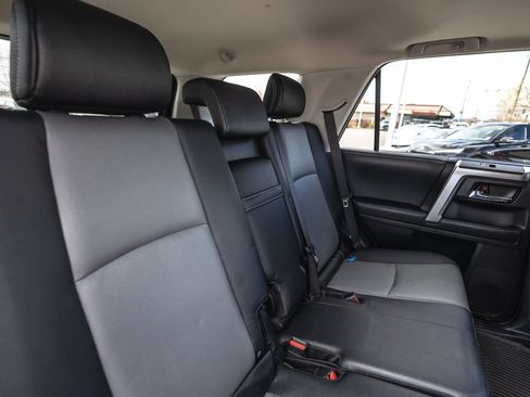 Used 2024 Toyota 4Runner SR5 Premium w/ Moonroof Package AWD/4WD image 34