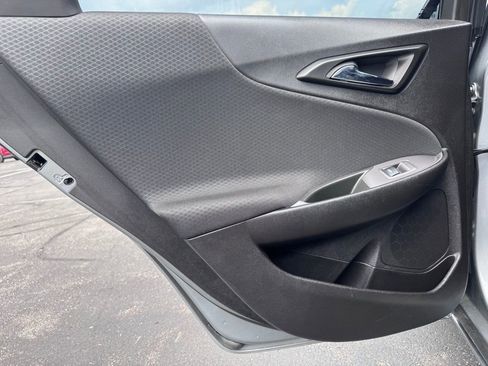 Used 2025 Chevrolet Malibu LS FWD image 24