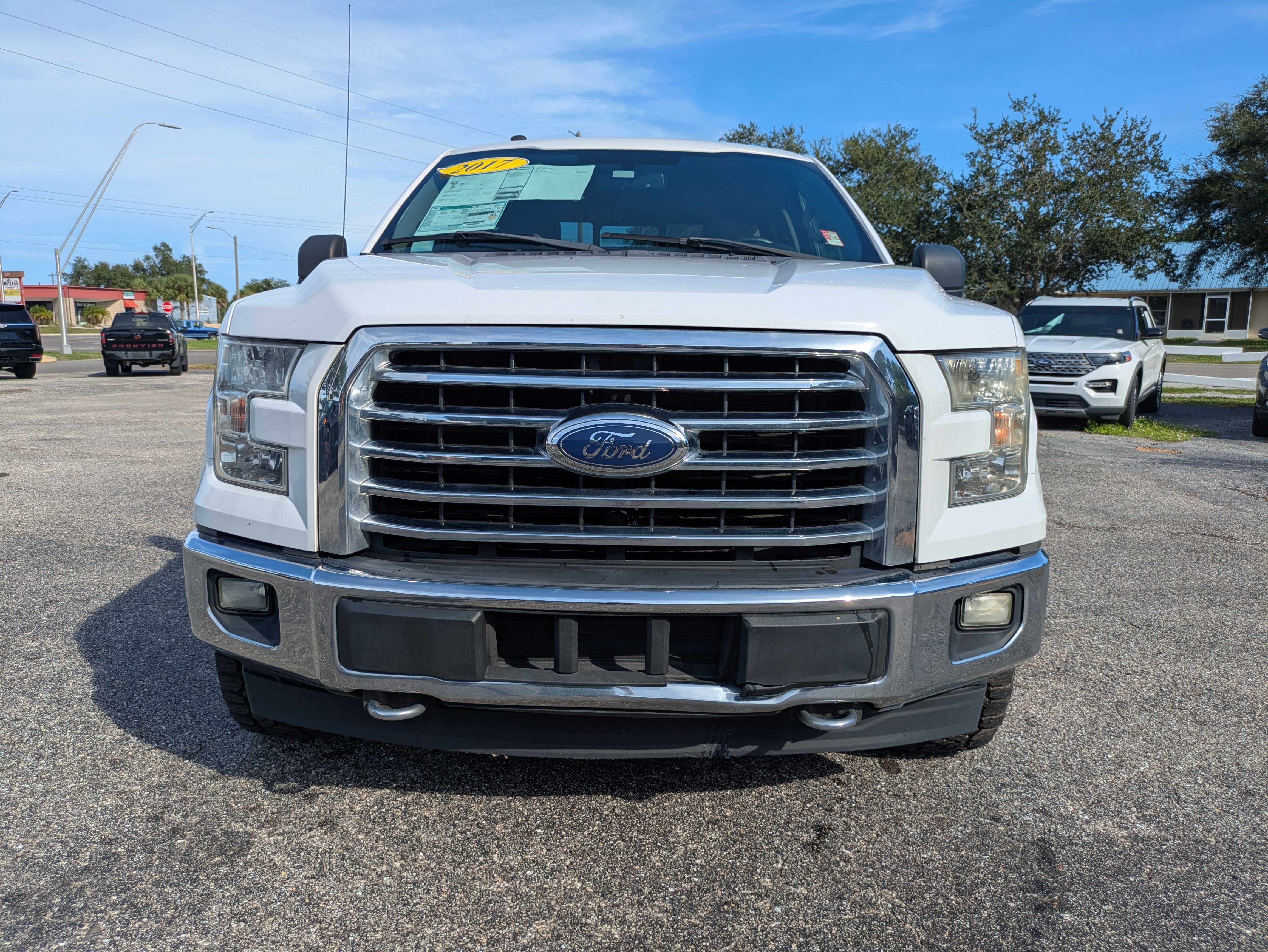 Used 2017 Ford F150 XLT w/ Equipment Group 302A Luxury AWD/4WD image 9