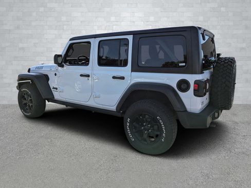 Used 2020 Jeep Wrangler Willys image 7