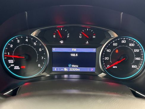 Used 2022 Chevrolet Equinox LT image 24