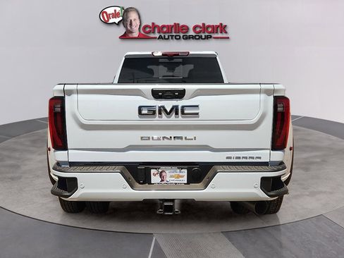 New 2026 GMC Sierra 3500 Denali Ultimate AWD/4WD image 4