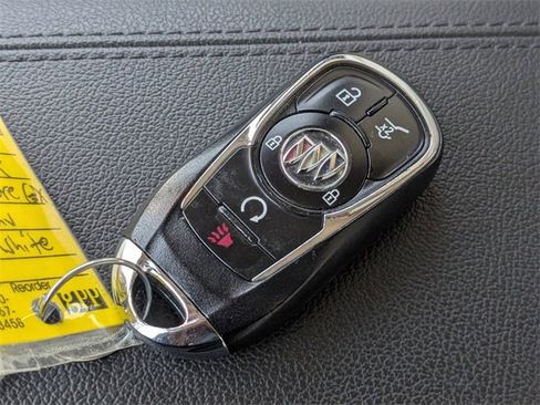 Used 2022 Buick Encore GX Essence w/ Advanced Technology Package image 34