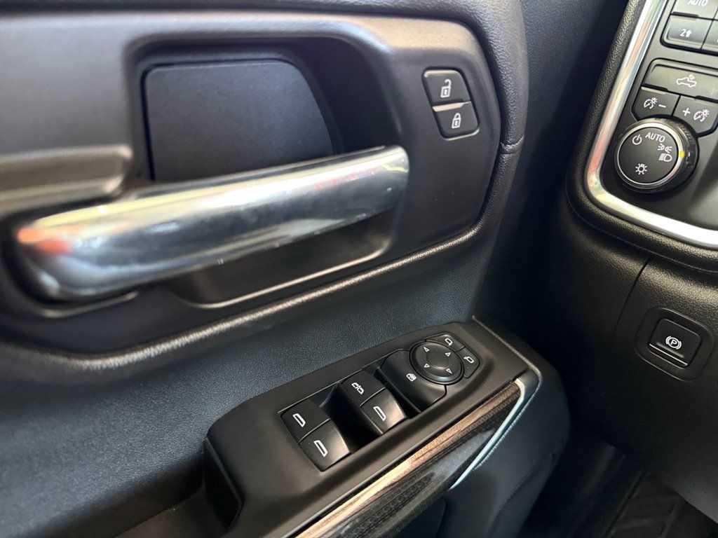 Used 2020 Chevrolet Silverado 1500 LT w/ Fleet Comfort Package AWD/4WD image 26