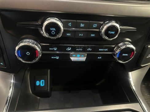 Used 2024 Ford F150 XLT w/ FX4 Off-Road Package image 37