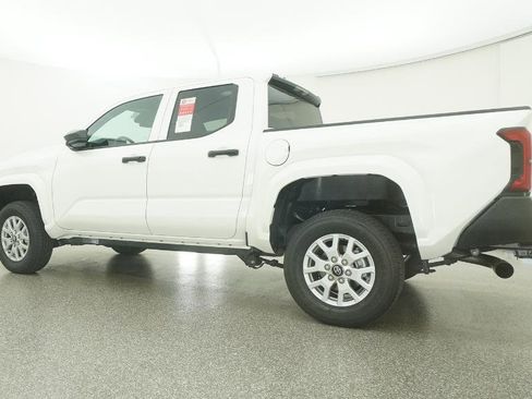 New 2026 Toyota Tacoma SR image 12