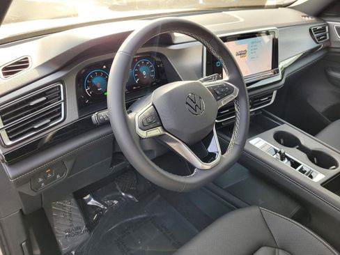 New 2026 Volkswagen Atlas Cross Sport SE AWD/4WD image 8