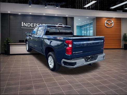 Used 2023 Chevrolet Silverado 1500 LT AWD/4WD image 5