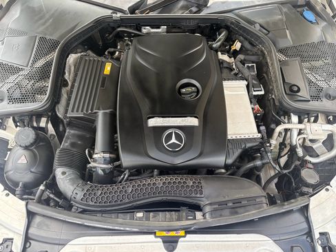 Used 2018 Mercedes-Benz C 300 Sedan image 29