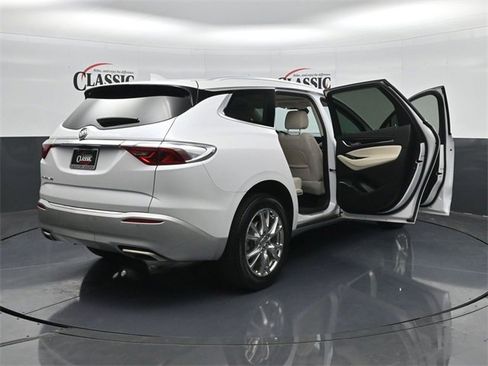 Used 2023 Buick Enclave Premium w/ Experience Buick Package image 34
