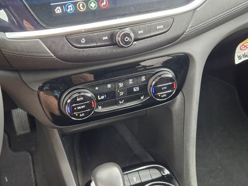 Certified 2023 Buick Encore GX Select image 19