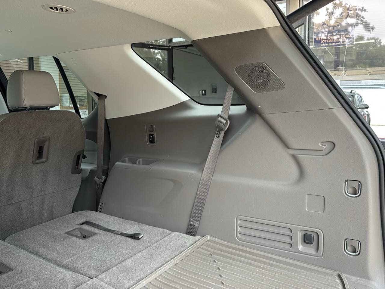 Used 2019 Chevrolet Traverse Premier FWD image 21