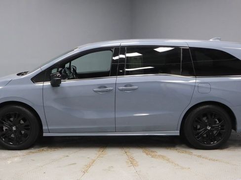 Used 2025 Honda Odyssey Sport-L image 8