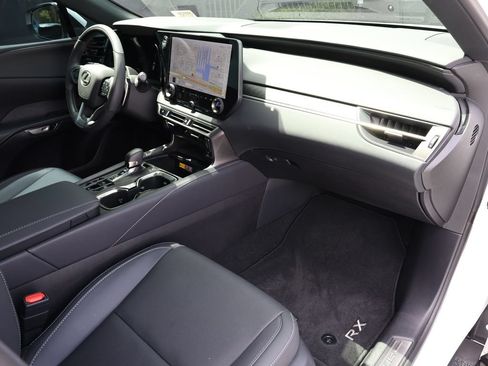 Used 2026 Lexus RX 350h w/ Convenience Package AWD/4WD image 19