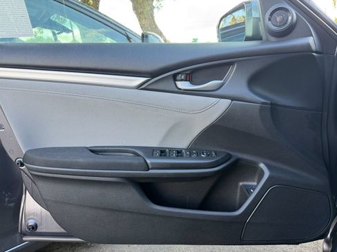 Used 2017 Honda Civic EX-T image 14