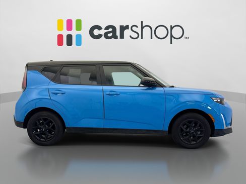 Used 2024 Kia Soul S FWD image 6