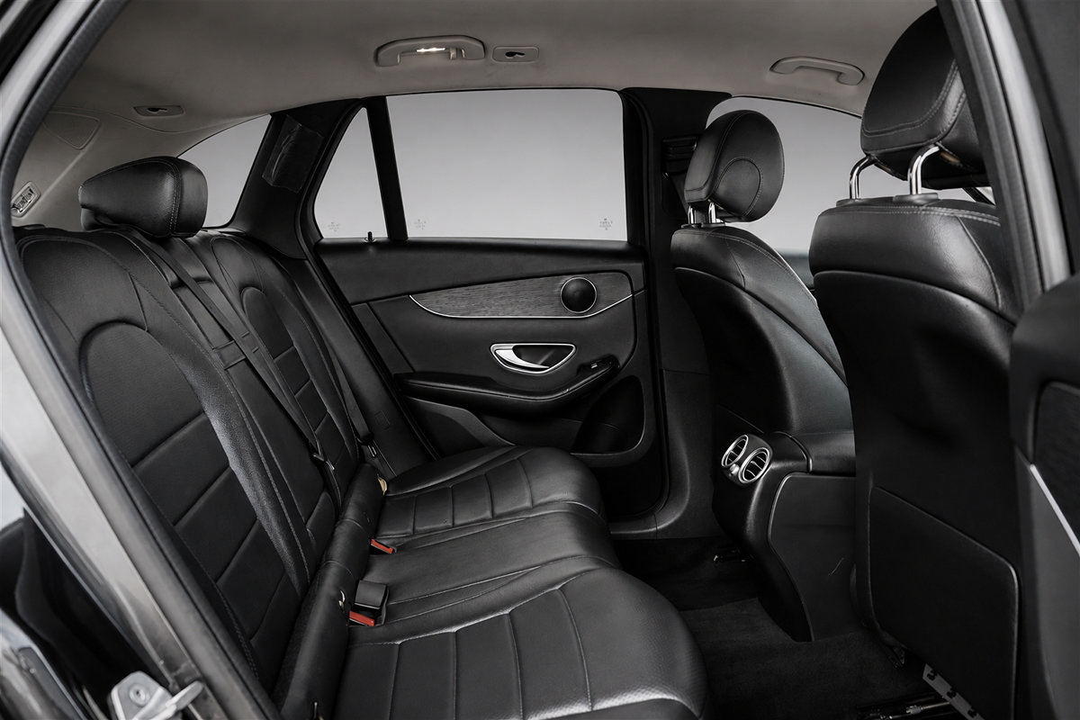 Used 2021 Mercedes-Benz GLC 300 w/ Premium Package image 14