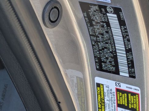 Used 2025 Toyota Camry XSE image 34