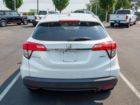 Used 2022 Honda HR-V EX image 4