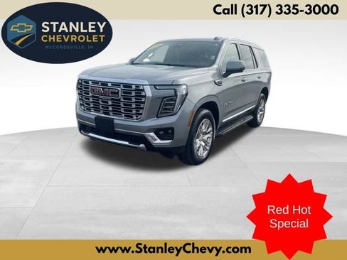 Used 2025 GMC Yukon Denali image 1