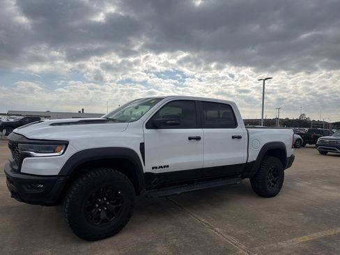 Used 2025 RAM 1500 RHO image 6