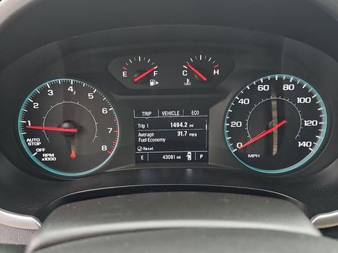 Used 2025 Chevrolet Malibu LT image 20