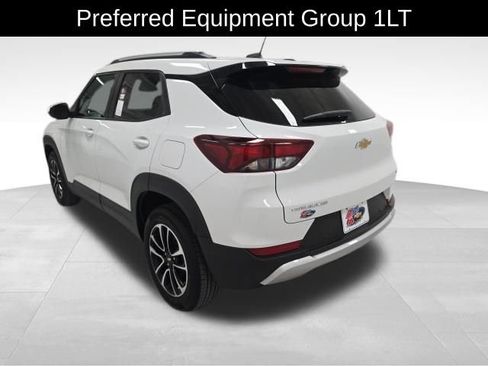 Certified 2024 Chevrolet TrailBlazer LT w/ LT Cold Weather Package image 4