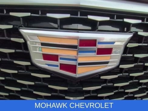 Certified 2023 Cadillac XT6 Premium Luxury AWD/4WD image 33