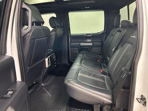 Certified 2022 Ford F450 Platinum w/ FX4 Off-Road Package AWD/4WD image 33