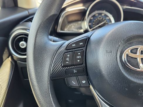 Used 2018 Toyota Yaris iA FWD image 27