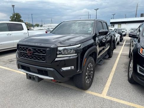 Used 2024 Nissan Frontier PRO-4X w/ Pro Convenience Package AWD/4WD image 2