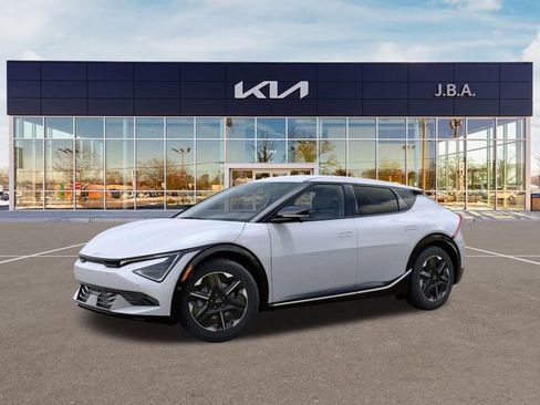 New 2025 Kia EV6 Wind image 3