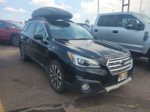 Used 2016 Subaru Outback 2.5i Limited AWD/4WD image 3