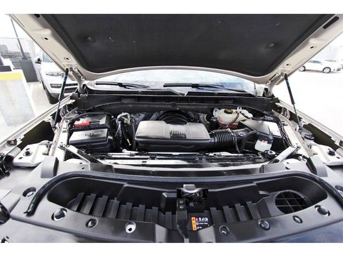 Used 2021 GMC Yukon Denali w/ Denali Premium Package image 32