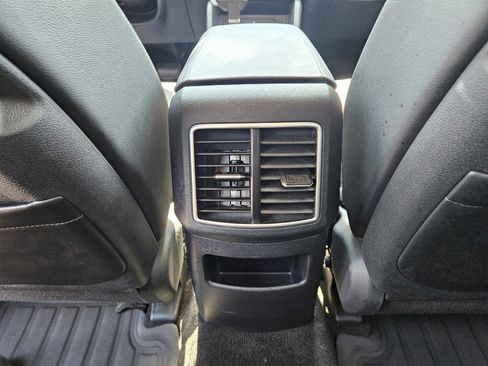 Used 2026 Kia Sportage EX w/ EX Panorama Roof Package FWD image 11