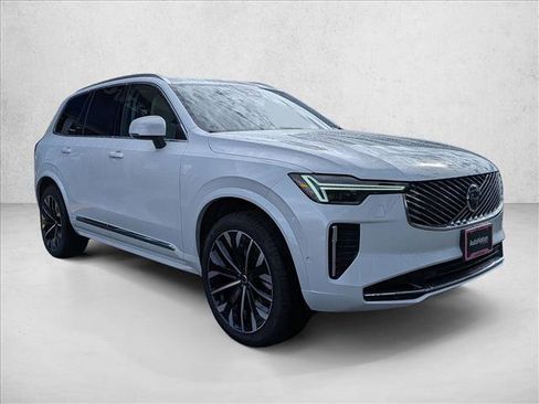 New 2026 Volvo XC90 T8 Ultra image 7