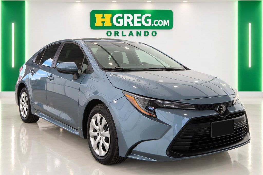 Used 2024 Toyota Corolla LE FWD image 4