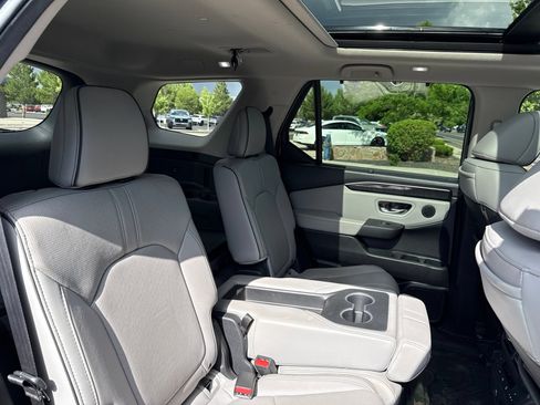 Certified 2025 Honda Pilot Elite image 20
