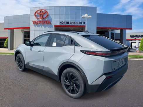 New 2026 Toyota C-HR AWD/4WD image 5