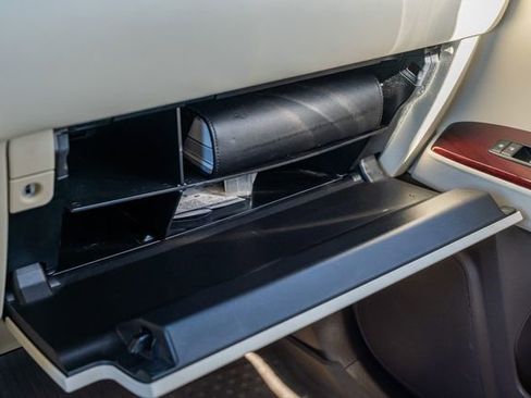 Used 2017 Lexus GX 460 Premium image 51