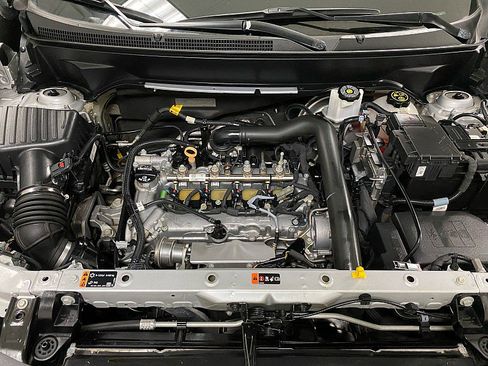 Used 2021 Chevrolet Equinox LT w/ LPO, Cargo Package image 17