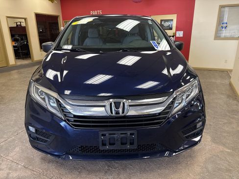 Used 2018 Honda Odyssey LX image 2
